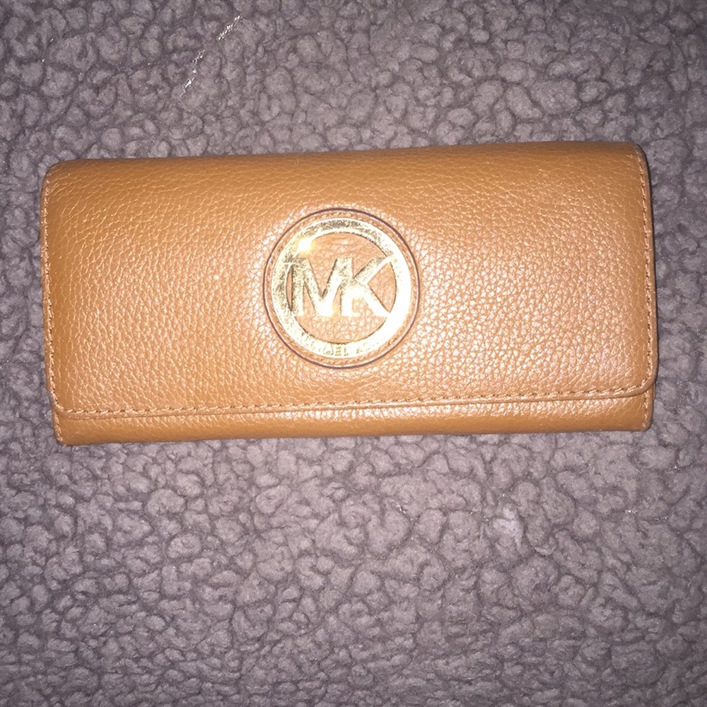 Michael Kors wallet